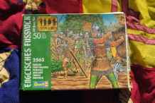 images/productimages/small/English Foot Soldiers Revell 2562 voor.jpg